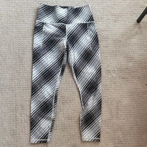 Athleta Black and White Textured Leggings